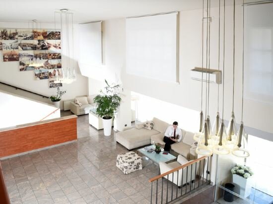 Фото Hotel Neboder