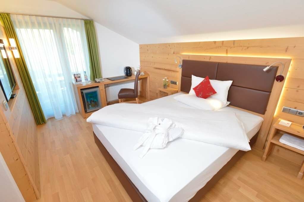 Фото Best Western Plus Hotel Alpenhof