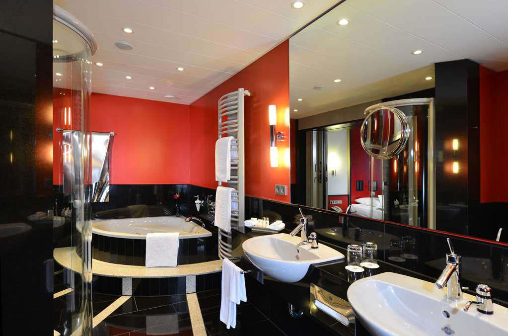 Фото Best Western Premier Parkhotel Kronsberg