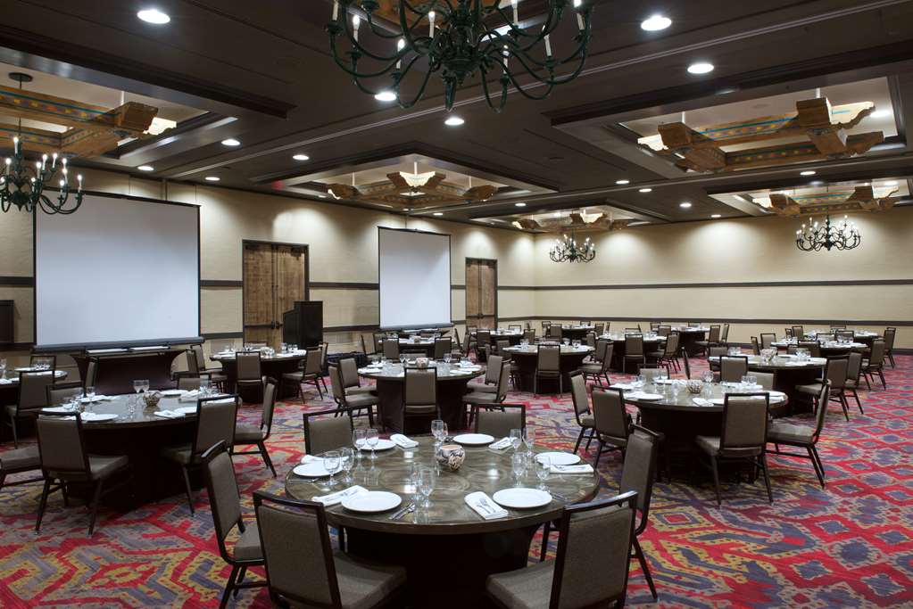 Фото Hilton Santa Fe Historic Plaza