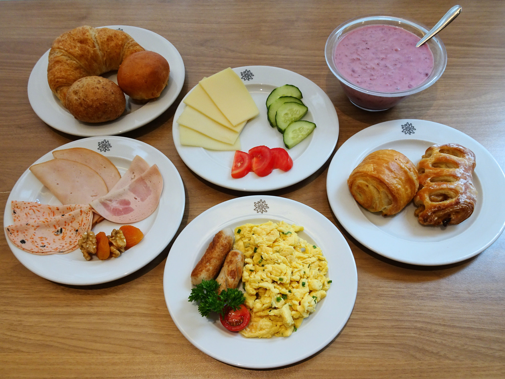 Фото Holiday Inn Express Geneva Airport by IHG