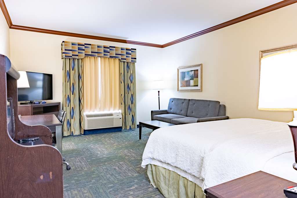Фото Hampton Inn Alice