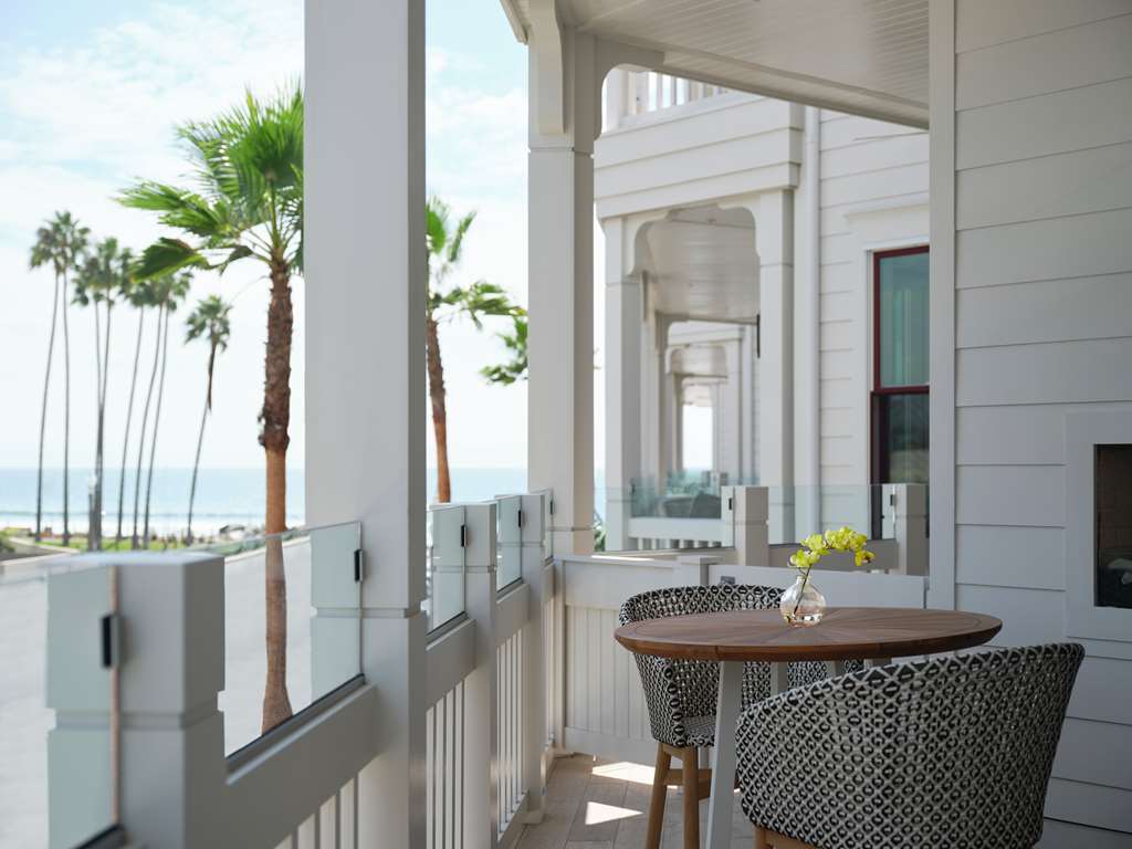 Фото Beach Village at The Del, Curio Collection by Hilton