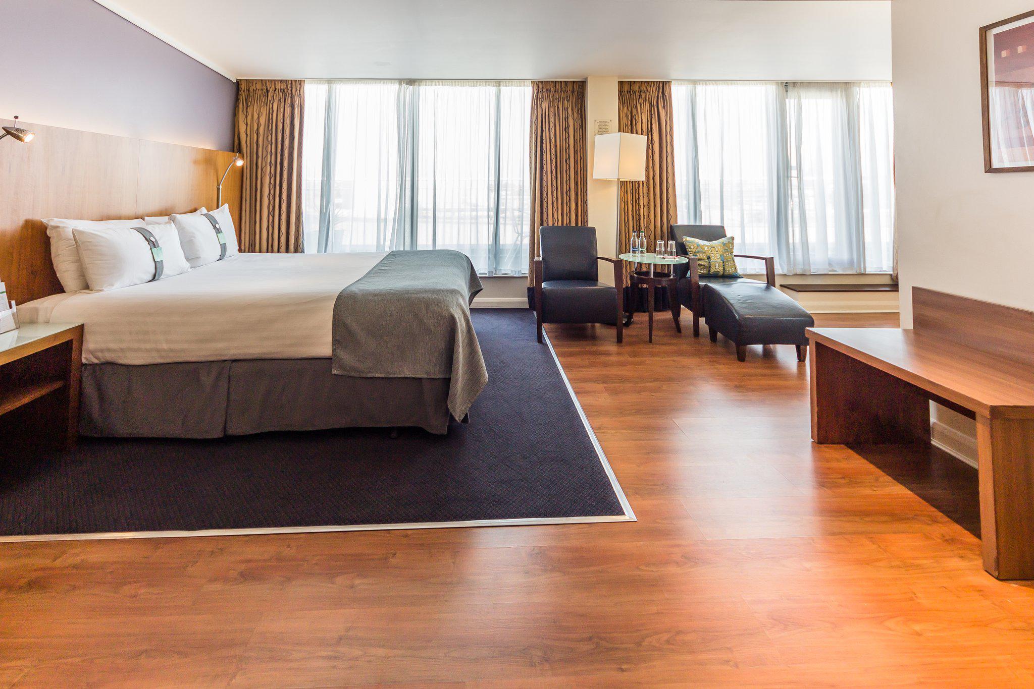 Фото Holiday Inn London Camden Lock, an Ihg Hotel