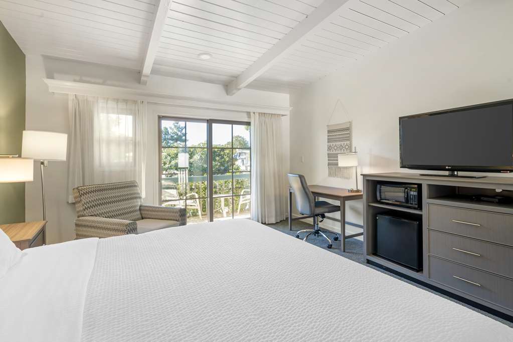 Фото Best Western Plus Santa Barbara