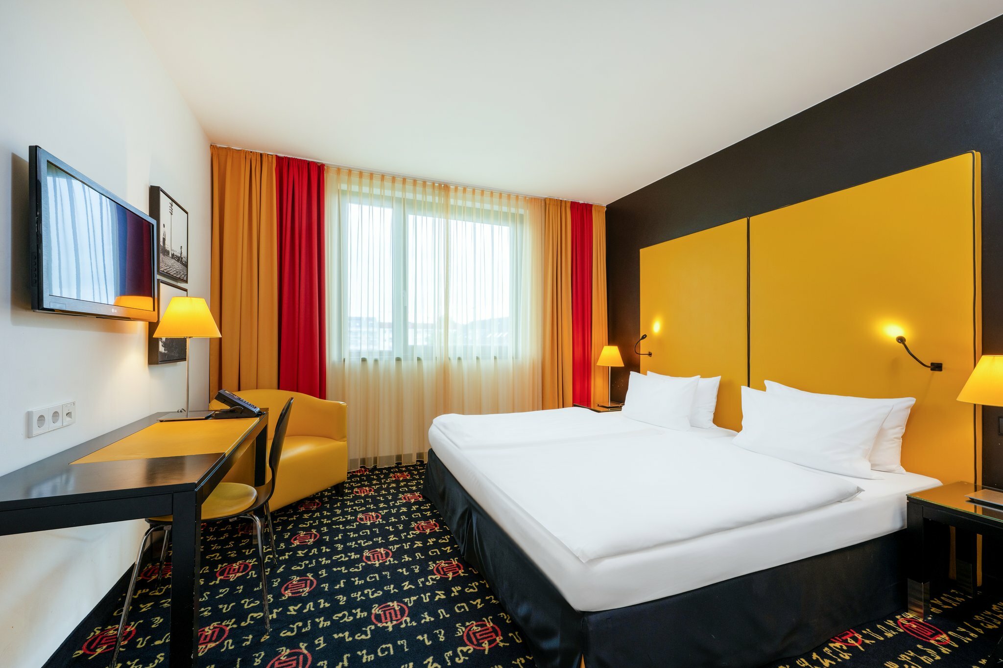 Фото Holiday Inn Munich - Westpark