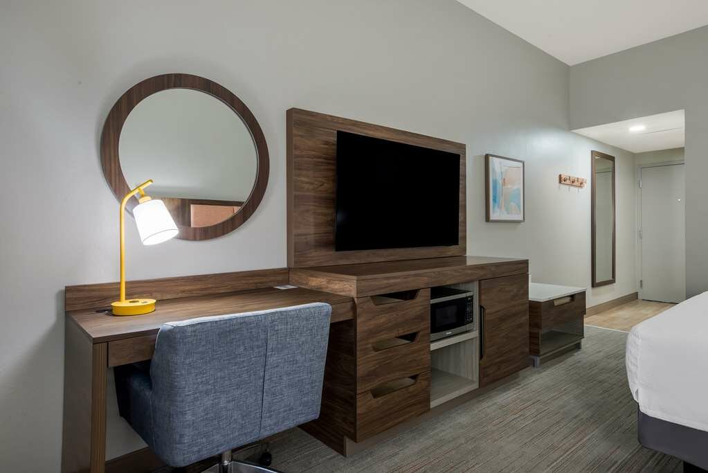 Фото Hampton Inn Linden