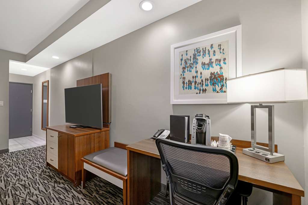 Фото Best Western on the Avenue