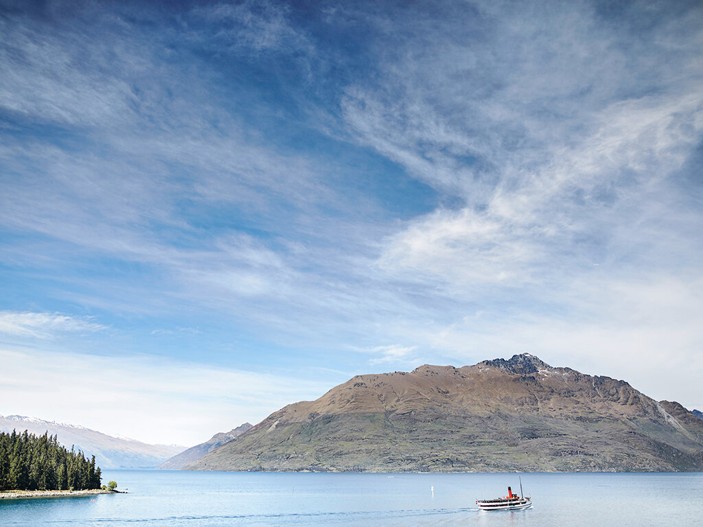 Фото Hotel St. Moritz Queenstown