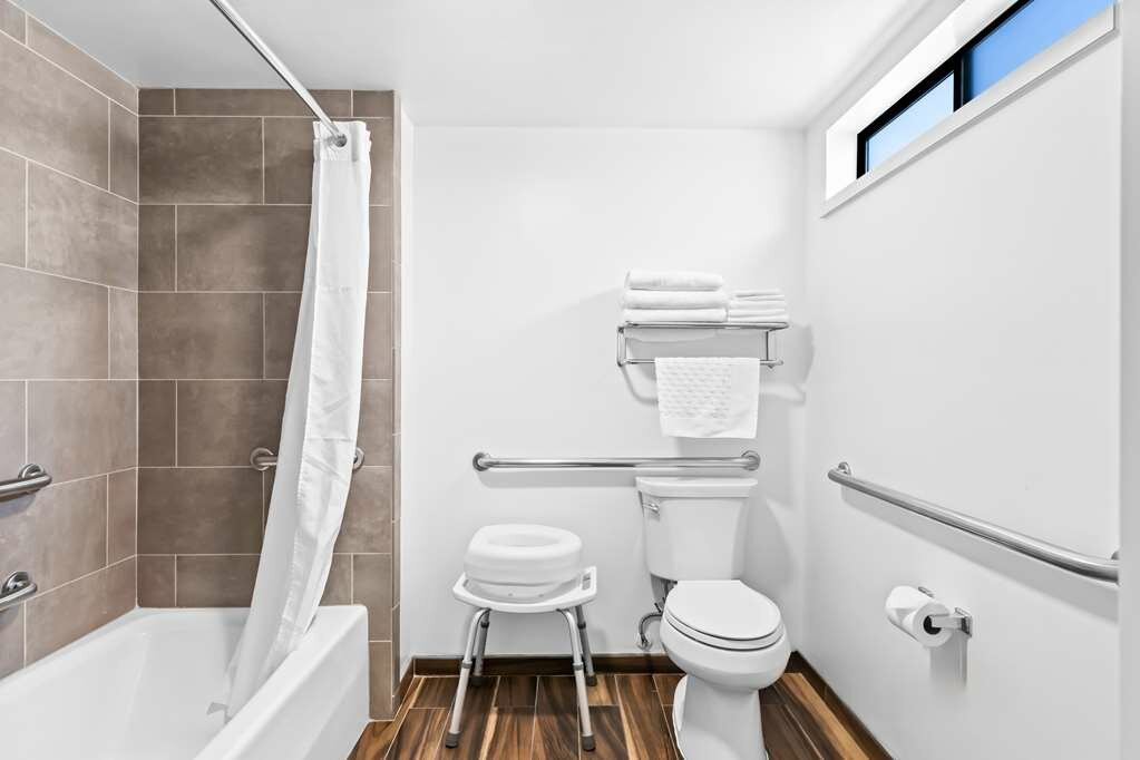 Фото Best Western Garden Inn