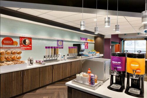 Гостиница Tru by Hilton Las Vegas Airport, Nv в Хендерсоне