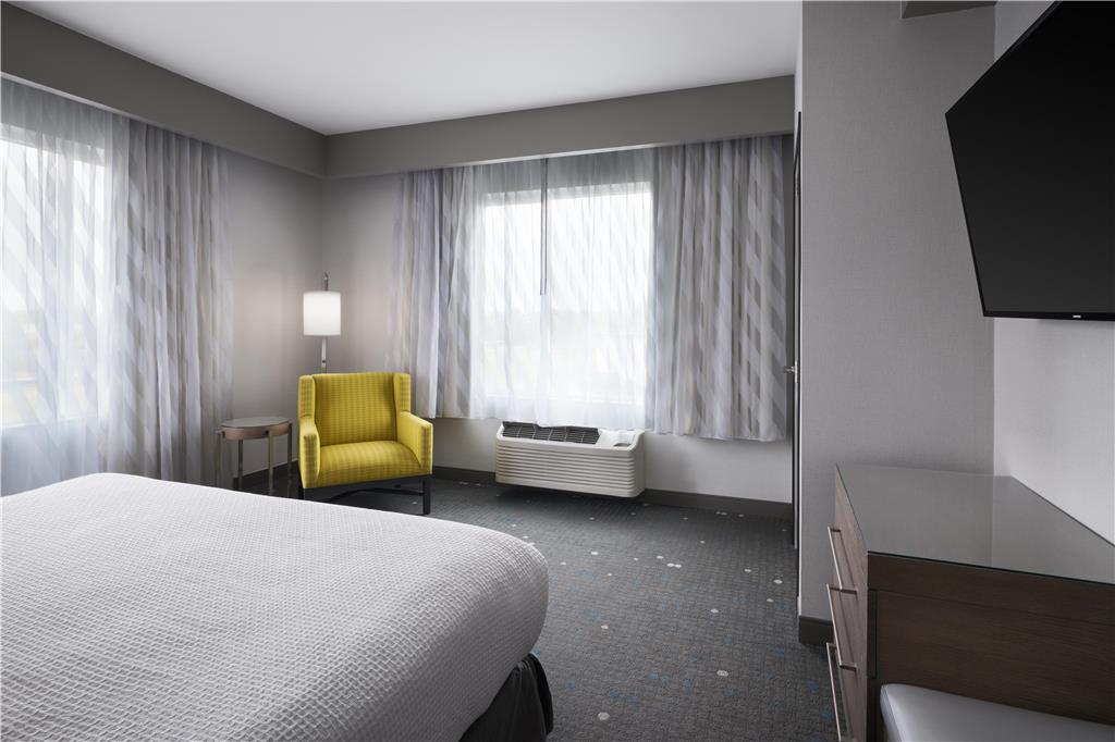 Фото Best Western Premier Hotel at Fisher's Landing