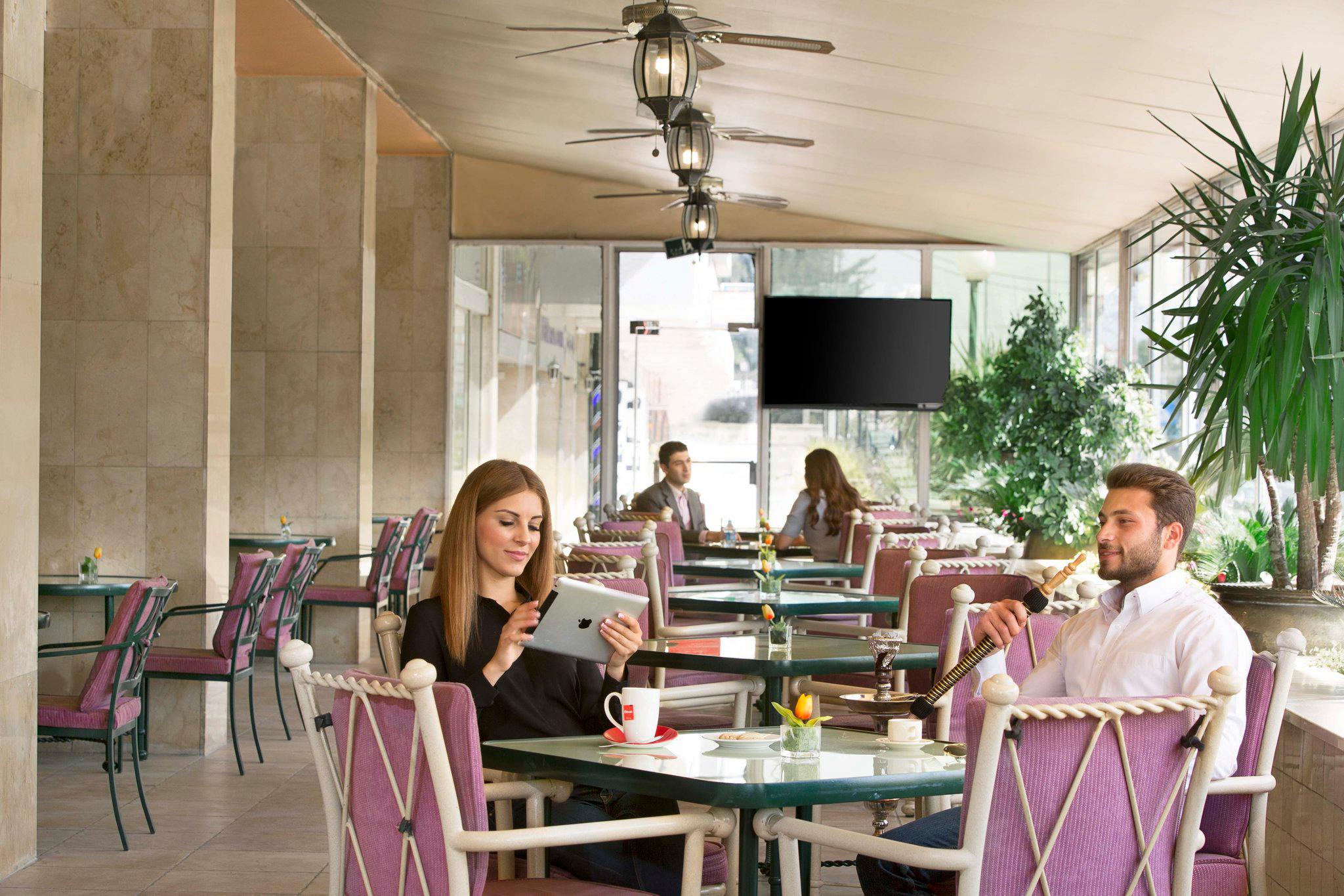 Фото Crowne Plaza Amman, an Ihg Hotel
