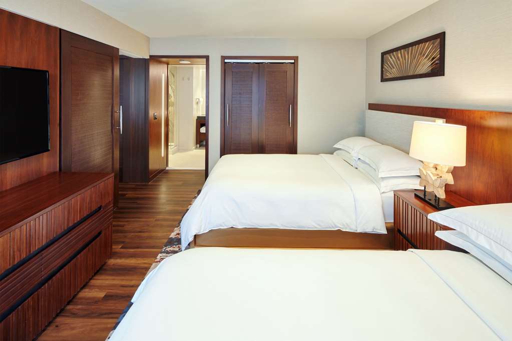 Фото Hilton Grand Vacations Club Hokulani Waikiki Honolulu