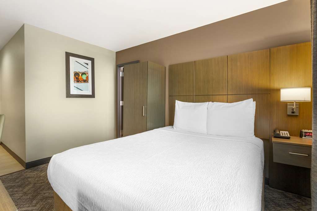 Фото Best Western Brooklyn-Coney Island Inn