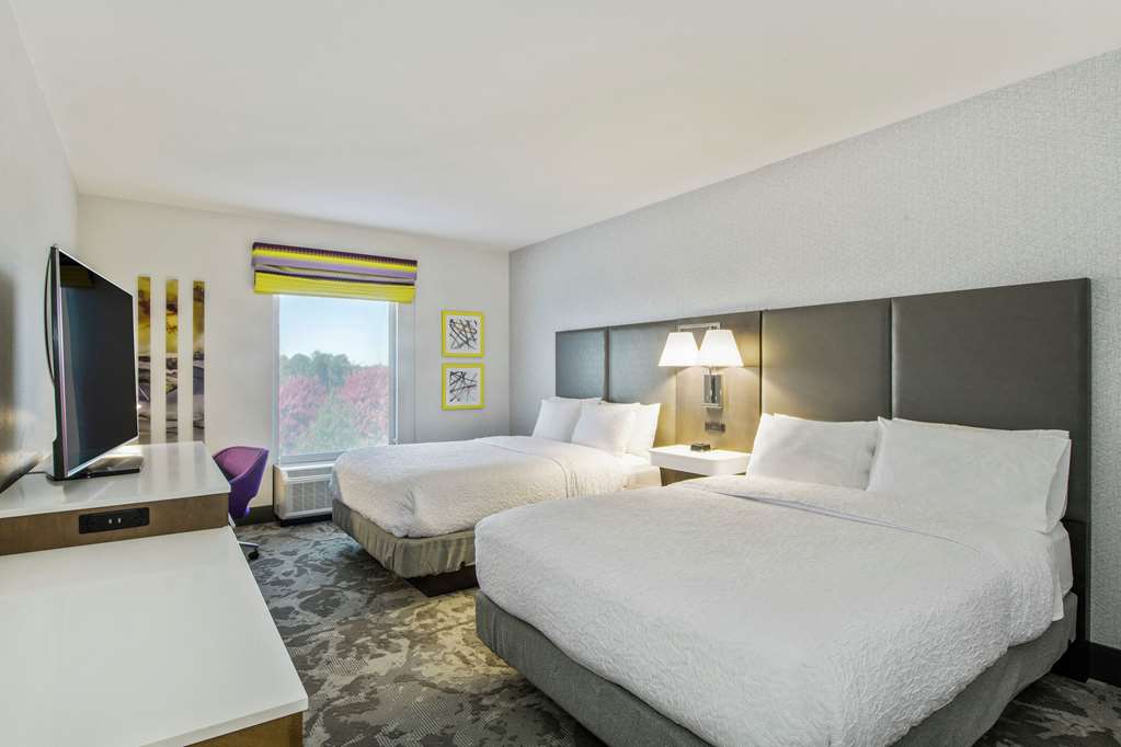 Фото Hampton Inn & Suites Raleigh-Durham Airport-Brier Creek by Hilton