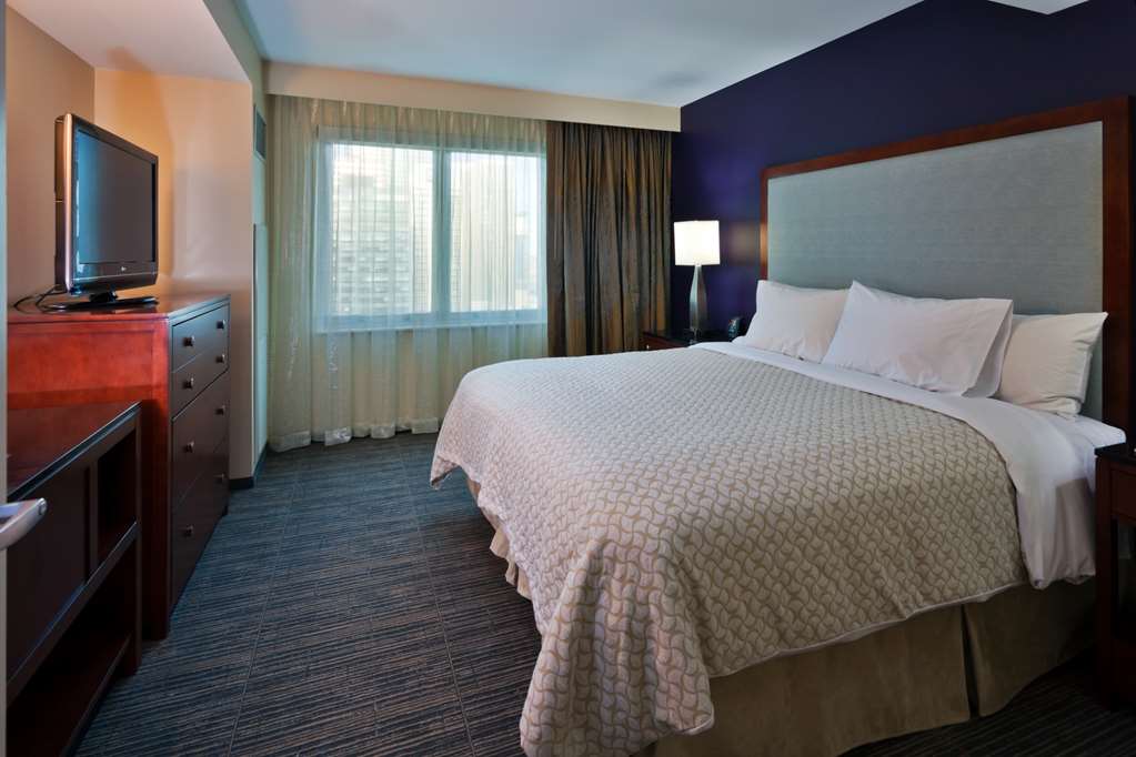 Фото Embassy Suites Denver-Downtown/Convention Center
