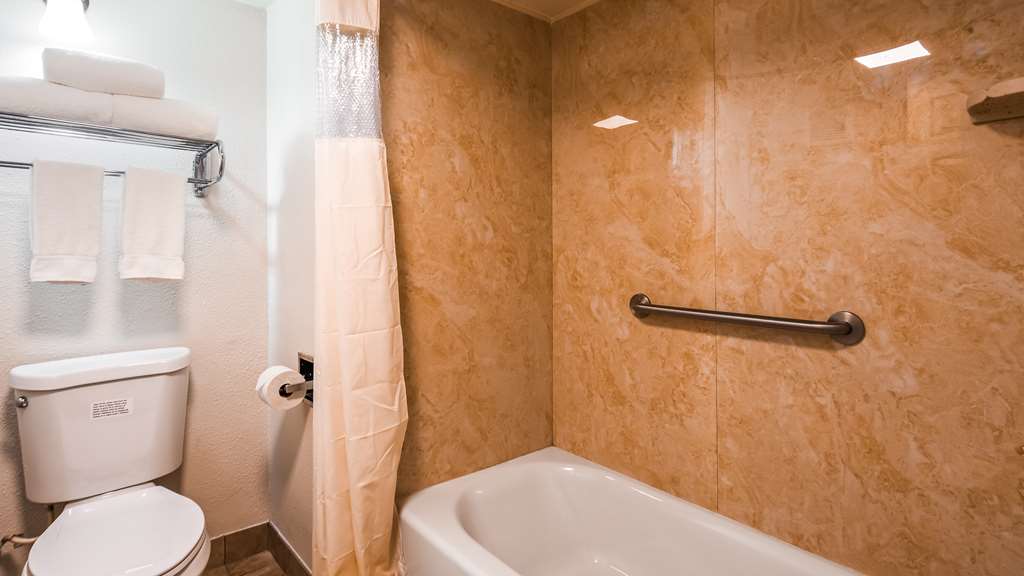 Фото Best Western Town House Lodge