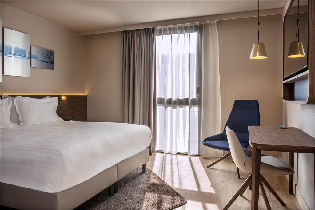 Фото Radisson Blu Hotel Rouen Centre