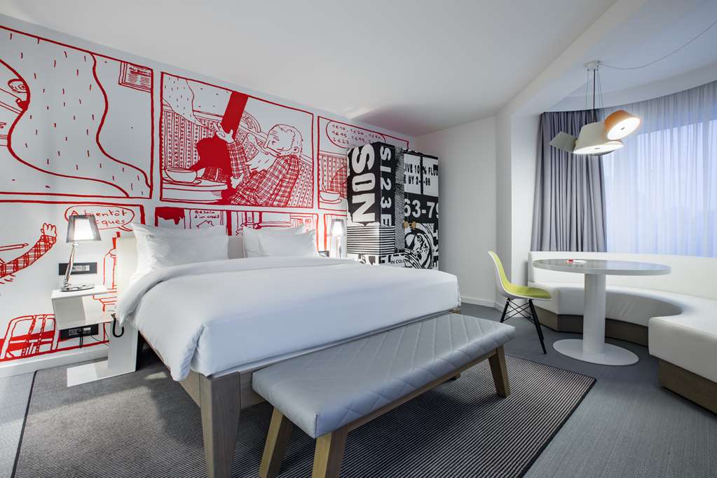 Фото Radisson Red Brussels