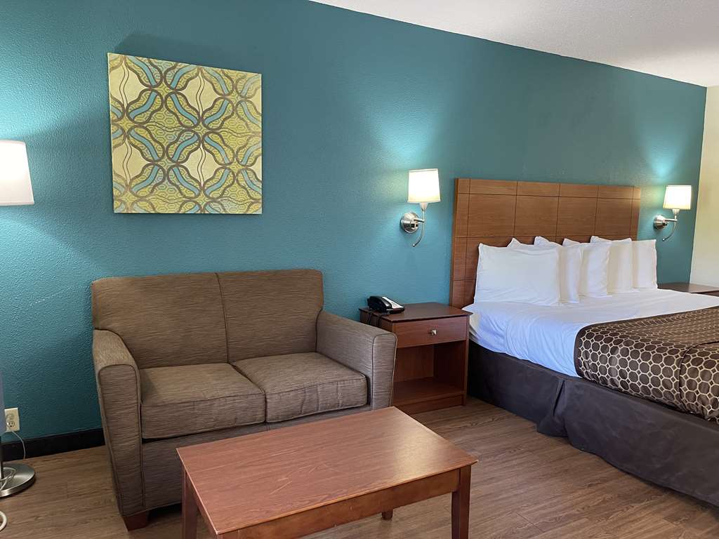 Фото Best Western Tallahassee-Downtown Inn & Suites