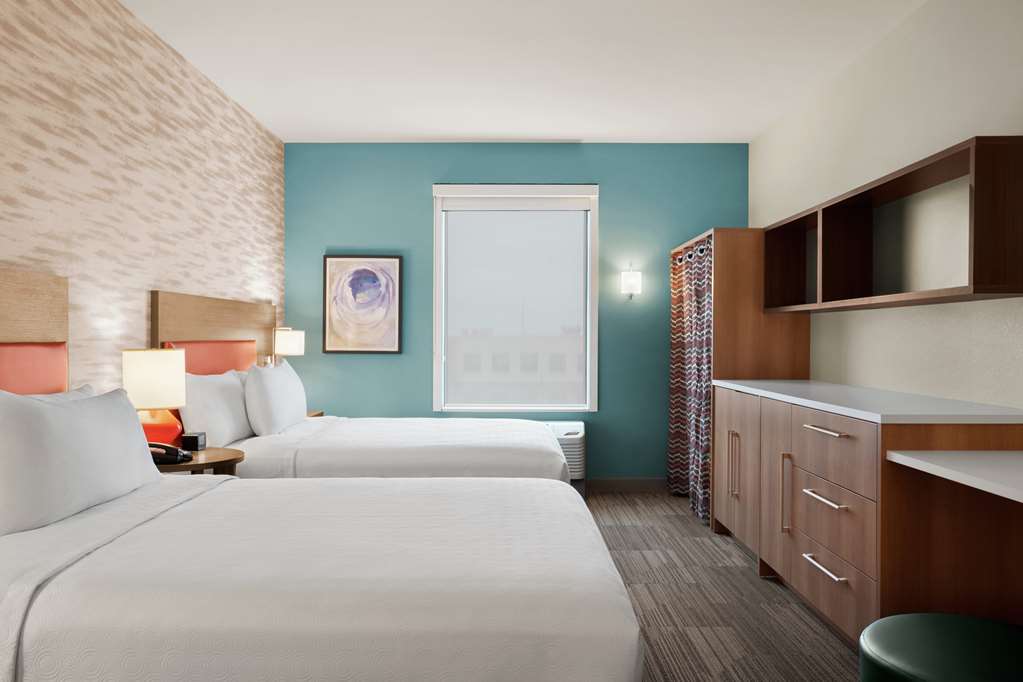 Фото Home2 Suites by Hilton Warminster Horsham