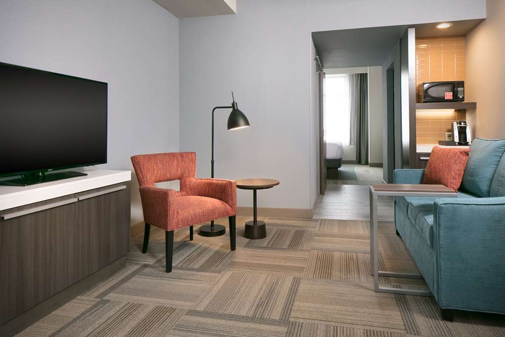 Фото Hilton Garden Inn Iowa City Downtown University