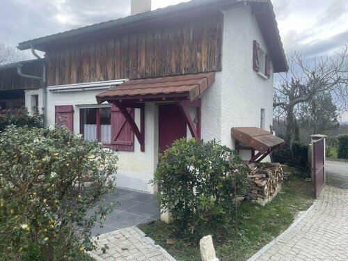 Гостиница Chez Juliette Maison Gîte в Пау