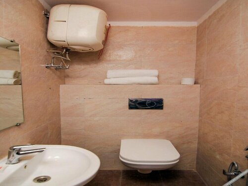 Гостиница Oyo 13652 Hotel Rajput в Лакхнау