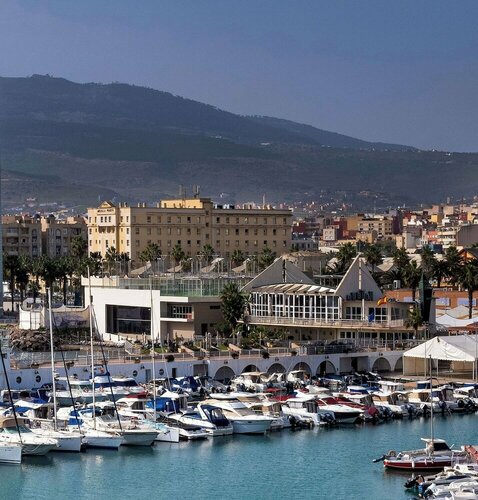 Гостиница Hotel Melilla Puerto, Affiliated by Meliá в Мелилье