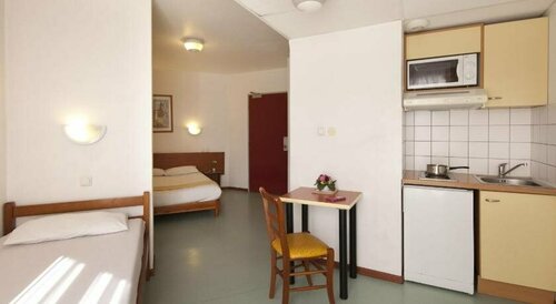 Гостиница Lagrange Apart'HOTEL Mulhouse в Мюлузе