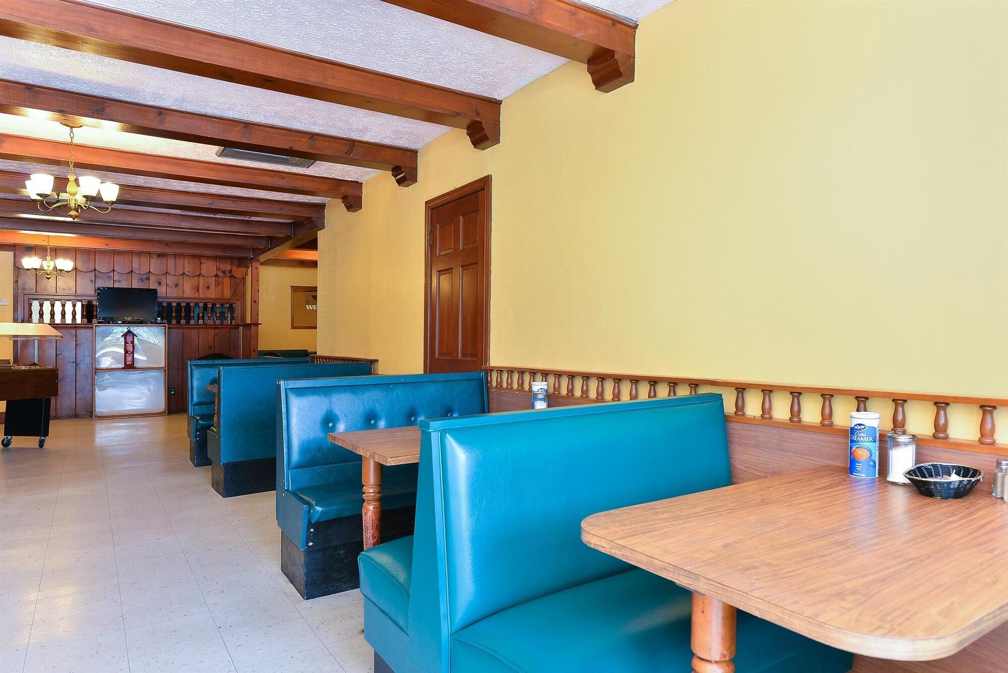 Фото Americas Best Value Inn & Suites South Boston