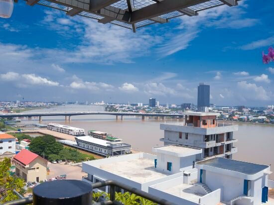 Фото Lcs Hotel & Apartment