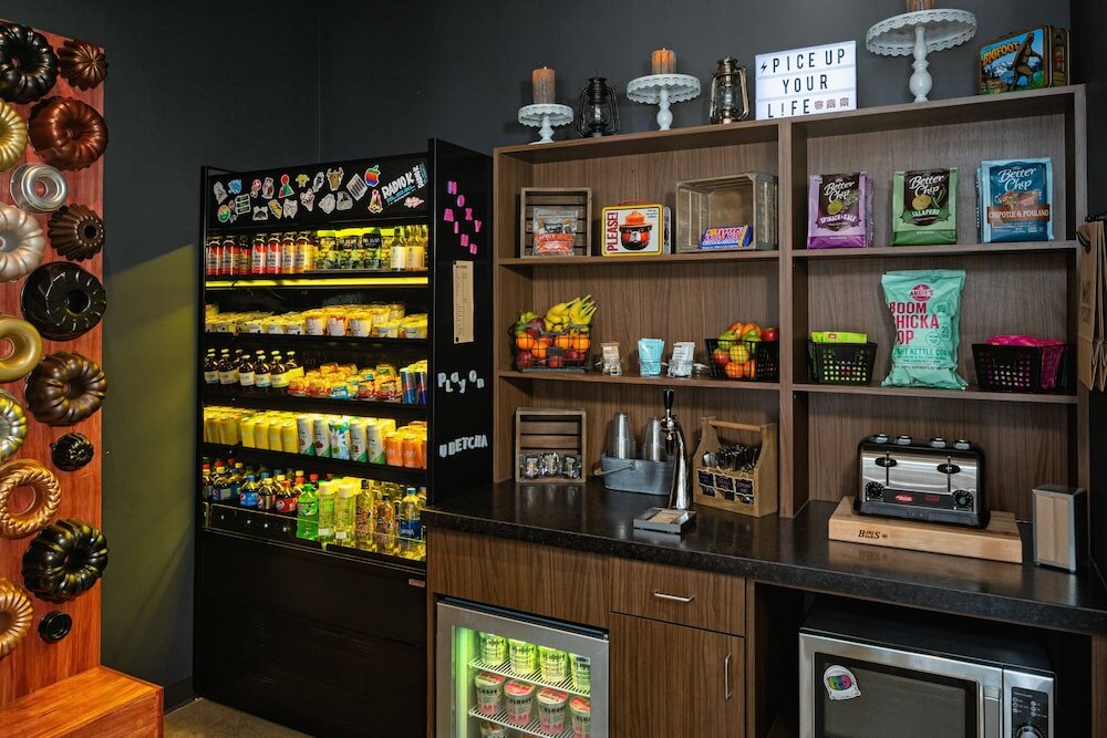 Фото Moxy Minneapolis Downtown