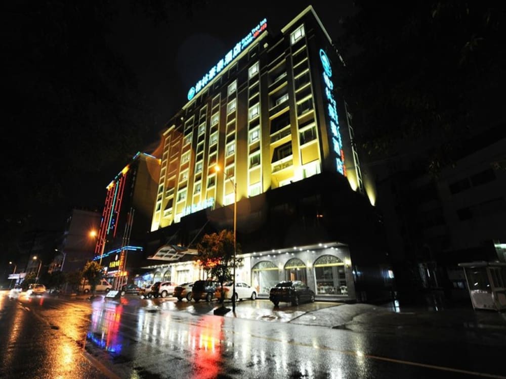 Фото GreenTree Inn Meizhou Meijiang District Wanda Plaza Hotel