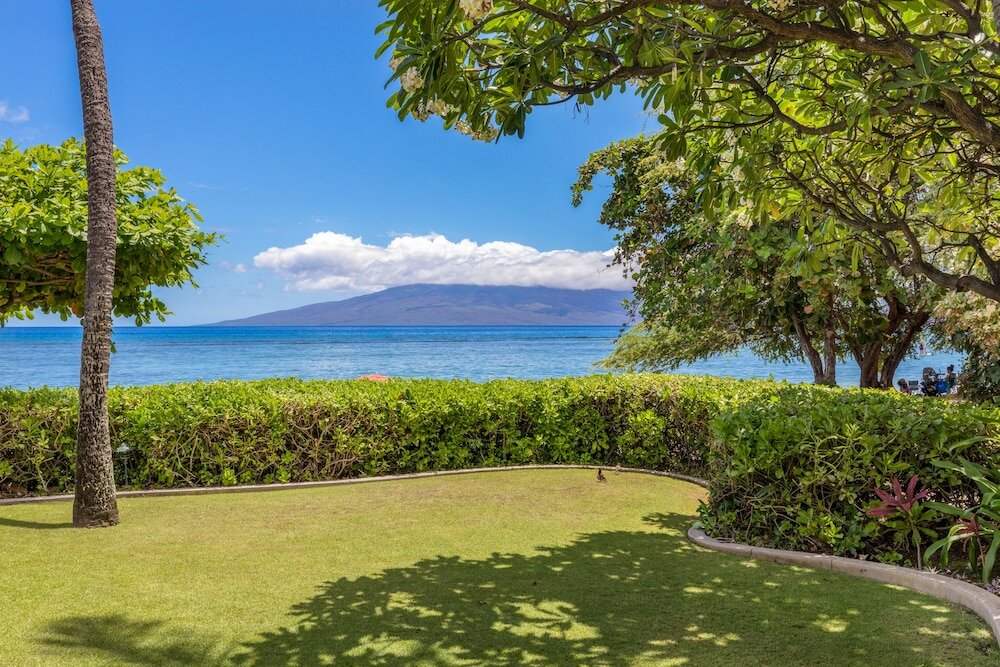 Фото Puunoa Beach Estates, a Destination by Hyatt Residence