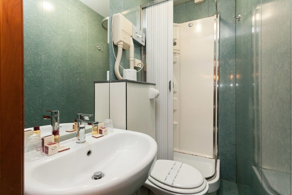 Фото Hotel Fiorella Milano