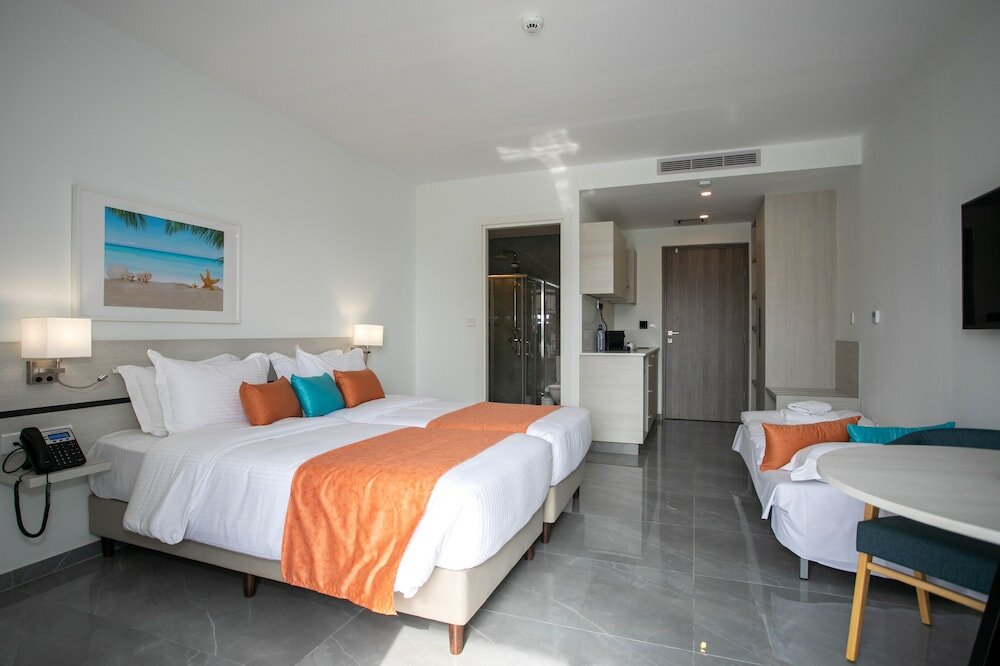 Фото Best Western Plus Larco Hotel