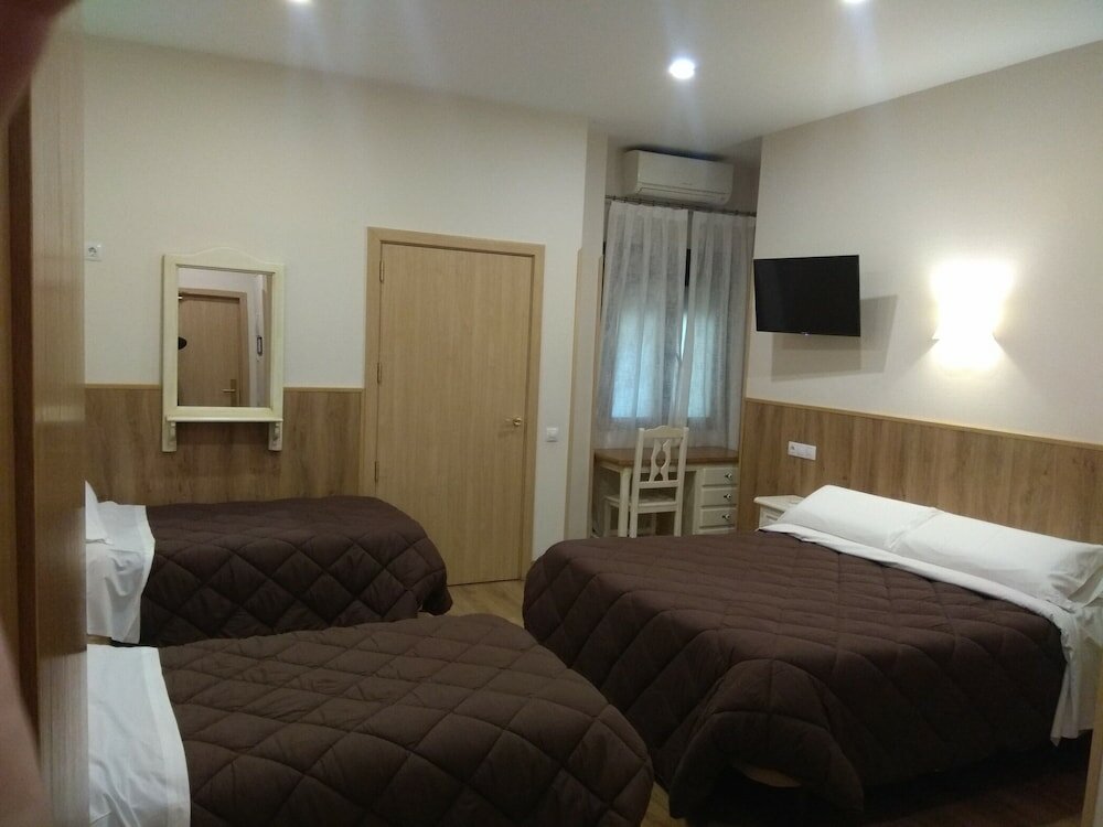 Фото Hostal Toledo