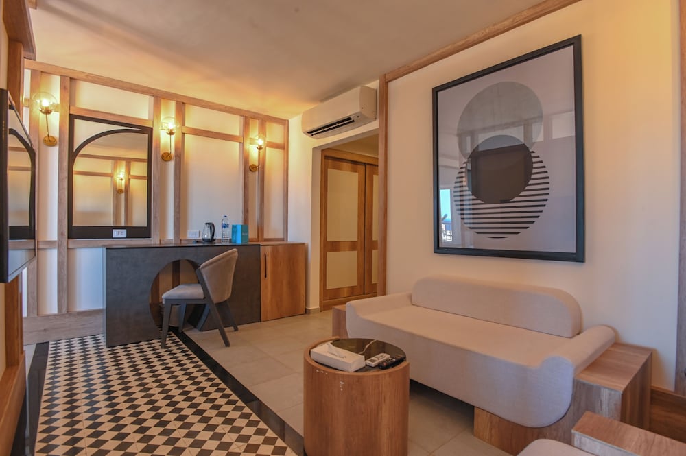 Фото The Boutique Hotel Hurghada Marina