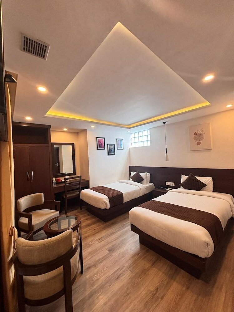 Фото Apex Business Hotel