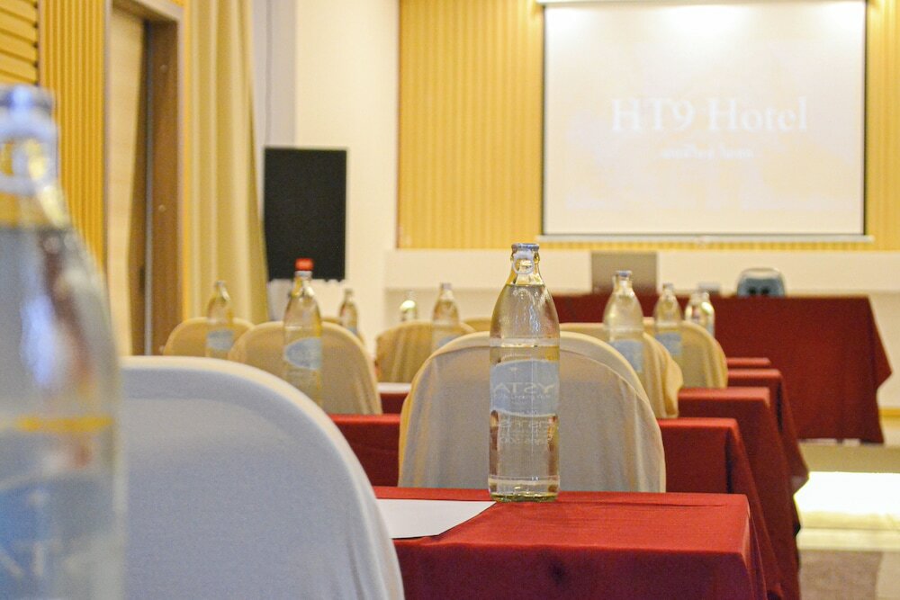 Фото HT9 Hotel