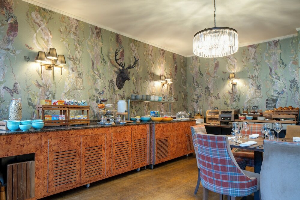 Фото Forest Park Country Hotel & Inn, Brockenhurst, New Forest