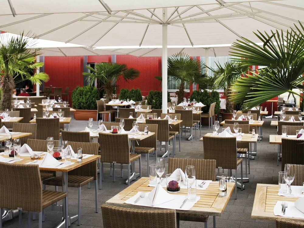 Фото Moevenpick Hotel Zurich Airport