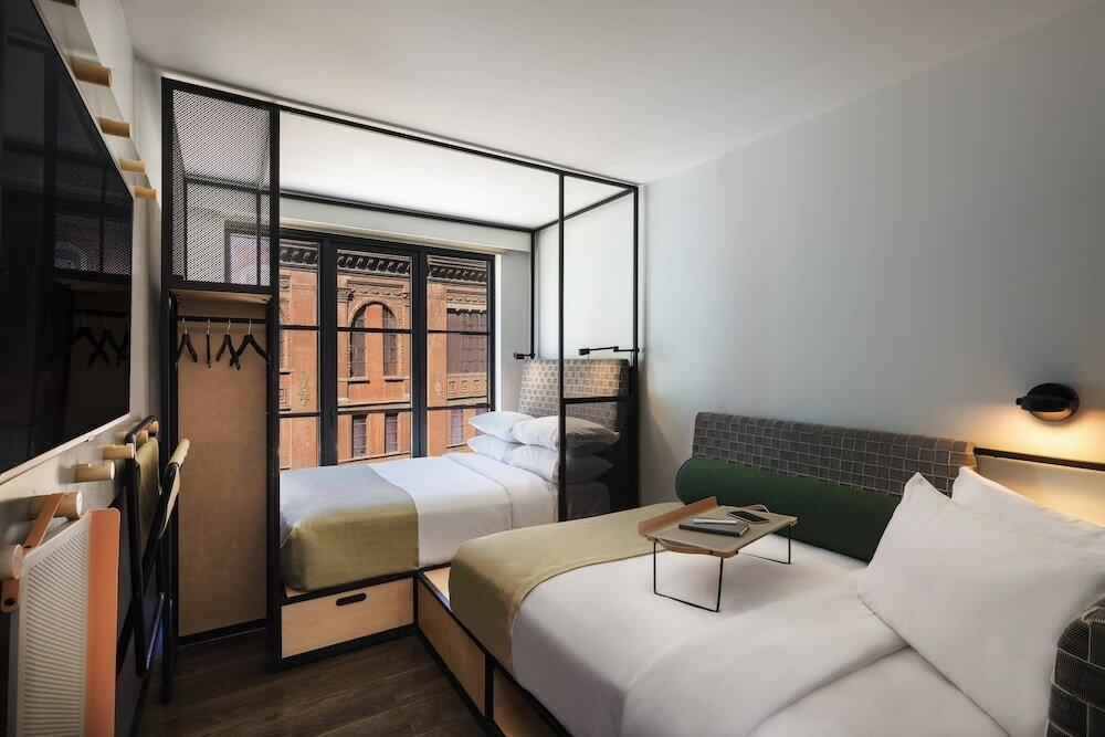 Фото Moxy Nyc East Village