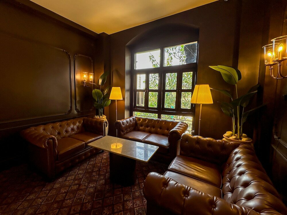 Фото Gulf Hotel Colaba