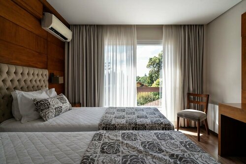 Внешний вид отеля Hotel Alpestre в Грамаду, фото 5