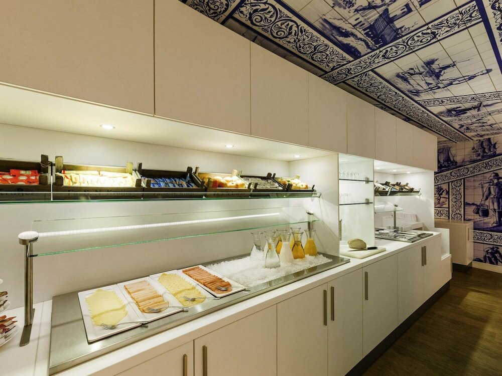 Фото ibis Styles Amsterdam Central Station