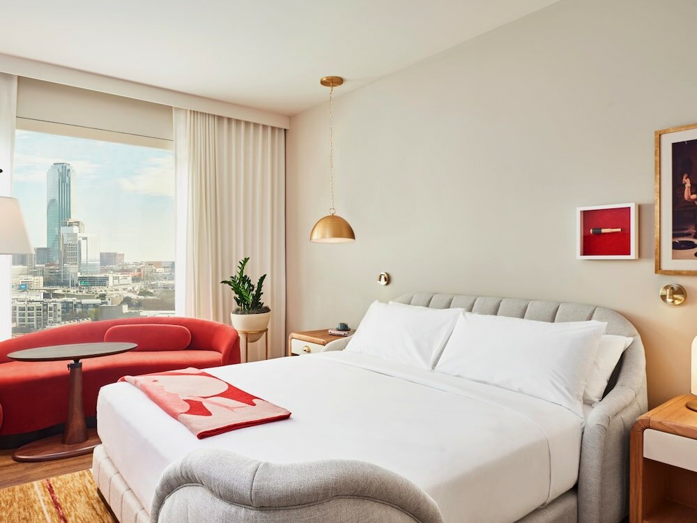 Фото Virgin Hotels Dallas