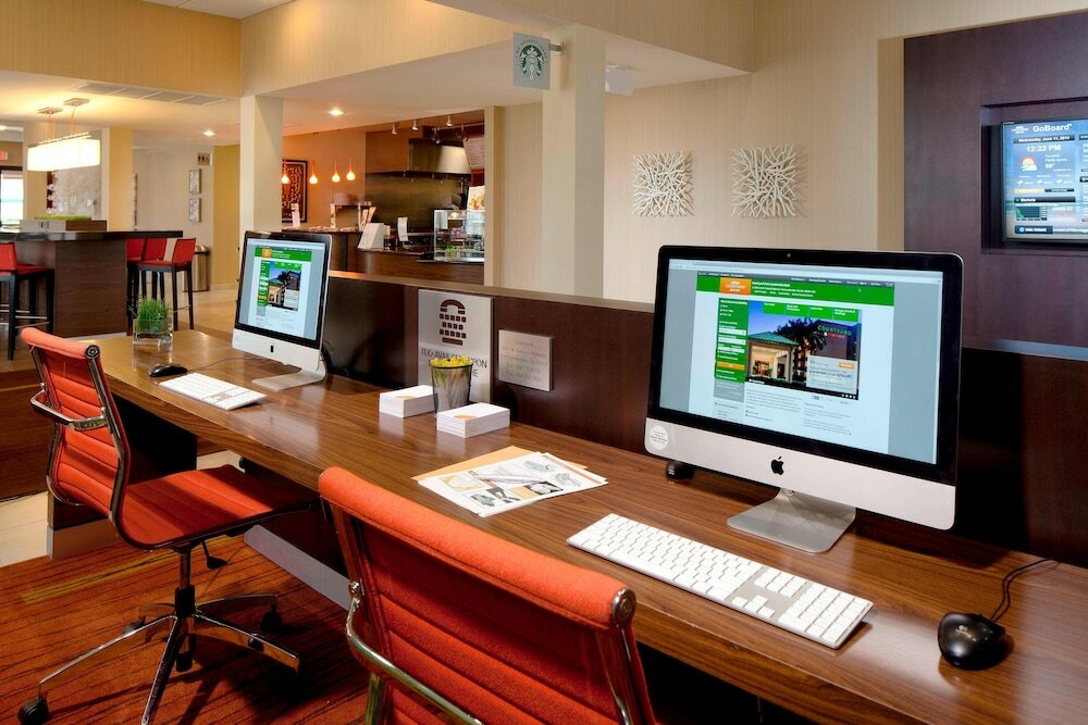 Фото Courtyard by Marriott Fort Lauderdale East/Lauderdale-by-the-Sea